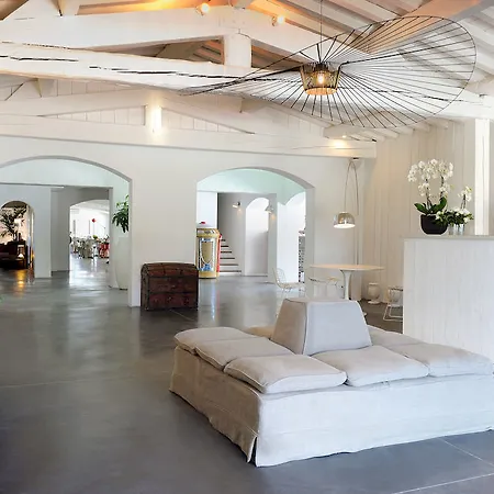 Mas De La Fouque & Otel 4*
